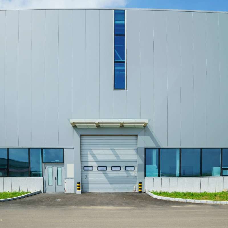 OEM vs. In-house Manufacturing